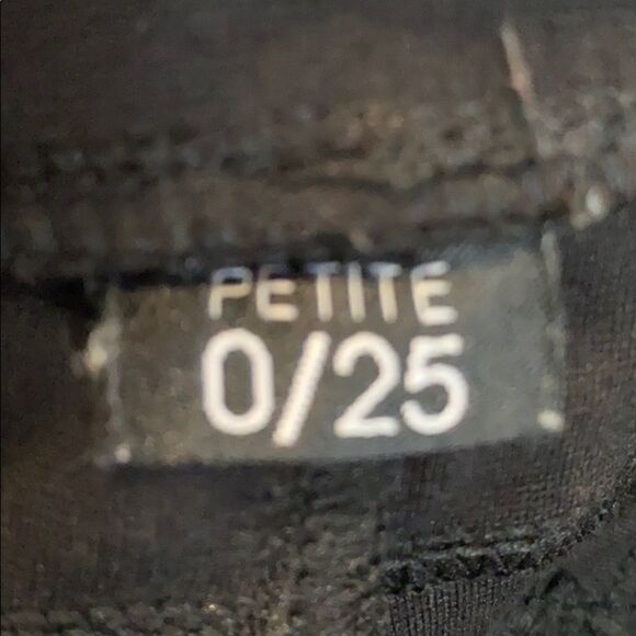 Liverpool Jean Company | Black Stretch Capri’s - Picture 7 of 7